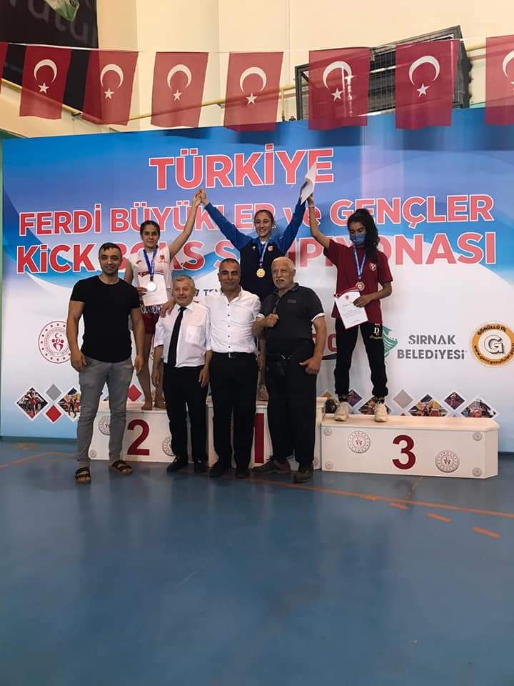 4 SPORCUMUZ KİCK BOKS MİLLİ&nbsp;TAKIMINDA